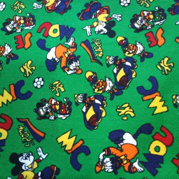Vintage Mickey Mouse & Donald Duck Sewing Fabric - Picture 1 of 4